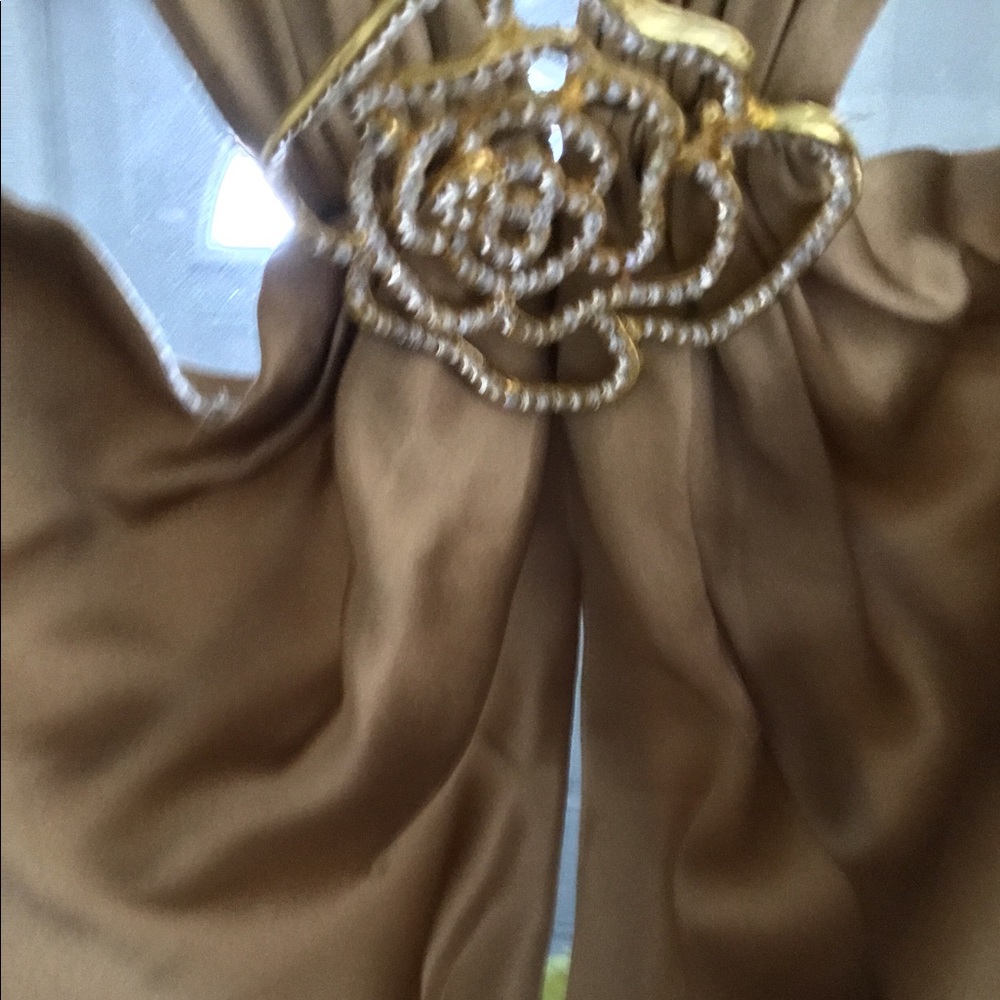 Fully Lined Silk Gown With Split Front - image 6